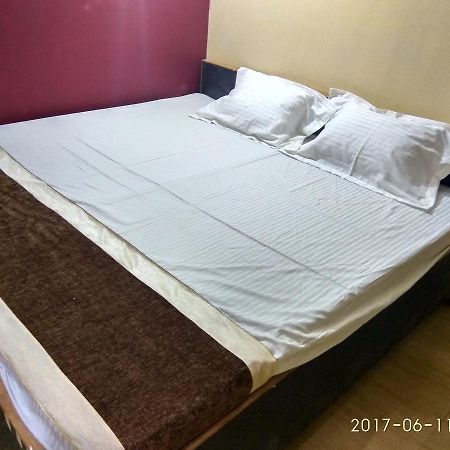 Kanpur Villa Eksteriør bilde