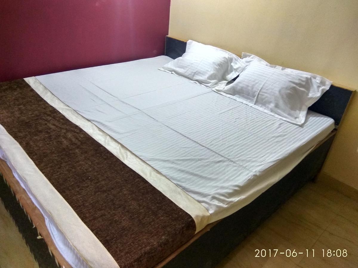Kanpur Villa Eksteriør bilde