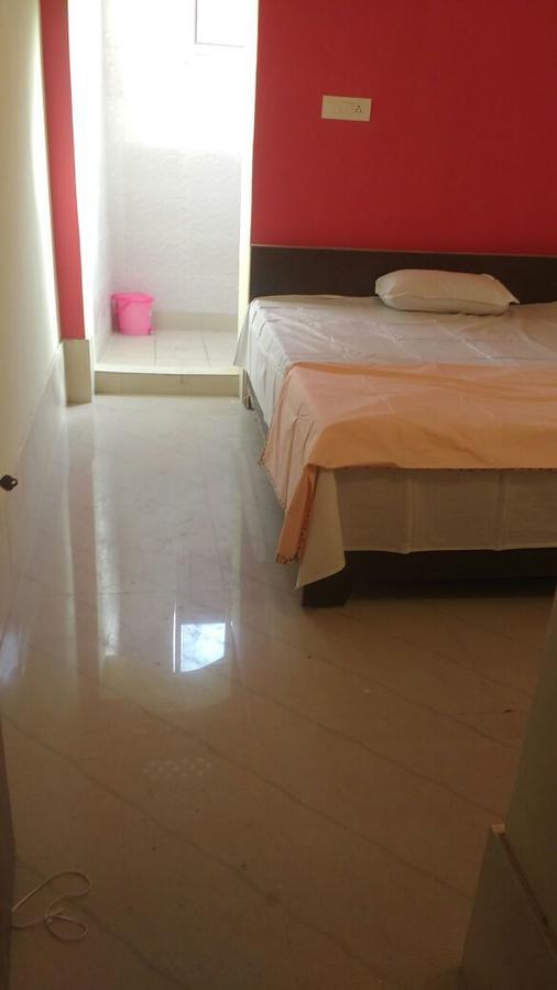 Kanpur Villa Eksteriør bilde